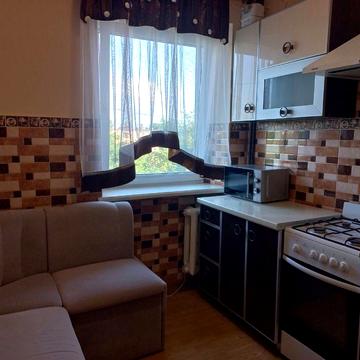 Здається в оренду однокімнатна квартира в м.Калуш 38 м.кв
