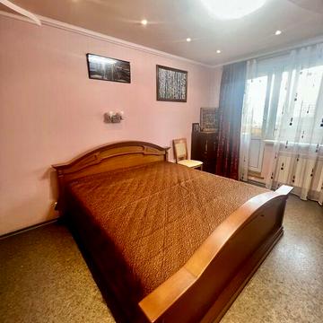 Продаж 3к Квартира Метробудівників вулиця