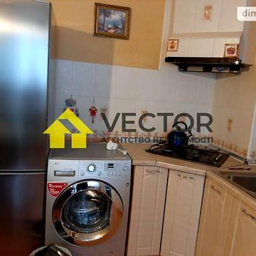 Довгострокова оренда 2к Квартира Дмитра Пругла (Станіславського) вулиця