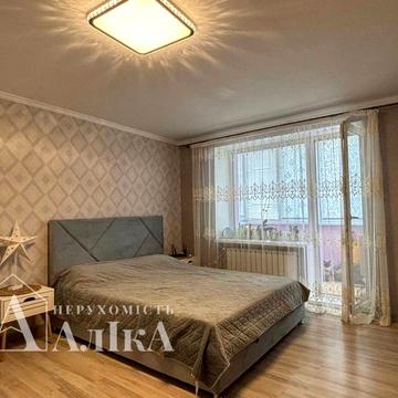 Продам 1-кімнатну квартиру в новому будинку