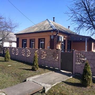 Продається гарний будинок