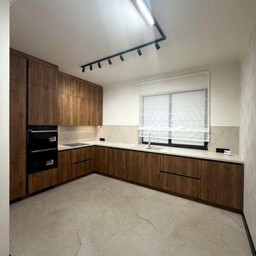 Продаж одноповерхового дуплексу.