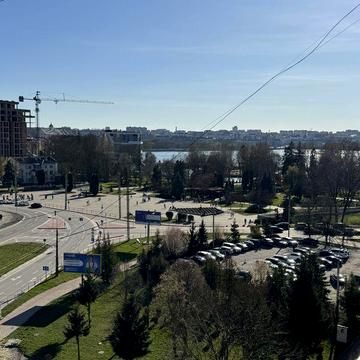 продам квартиру в центрі Тернополя поряд з озером