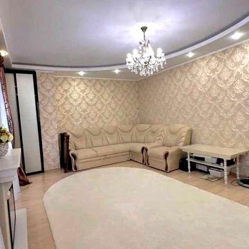 Продам 2к з сучасним ремонтом в  ЖК з  інфраструктурою, з меблями .
