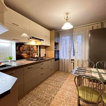Продаж 3к Квартира Айвазовського вулиця