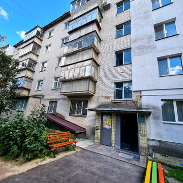 Олімпійська вул., 9