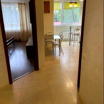 Сдаётся 1 комнатная квартира, 1 этаж , Одесса