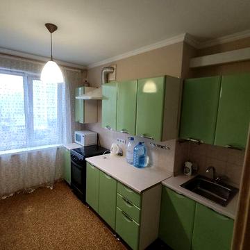 Сдам квартиру в хорошем состоянии. Космонавтов 53.  ВЛАДЕЛЕЦ.