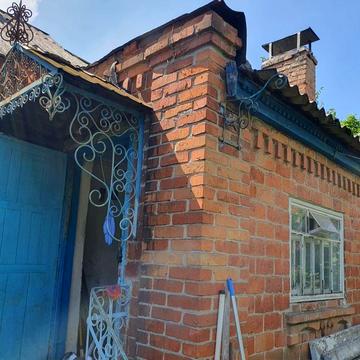 Продам будинок біля "Атланта"