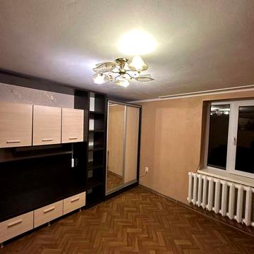 Частина будинку з 1 кімнатою, кухнею та санвузлом
