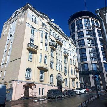 Продаж 4к квартири на Круглоуніверситетській. Без%
