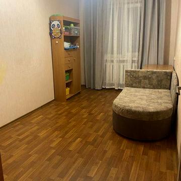Відрадний 38а пр. соломянський р-н. Трикімнатну кв Продам.