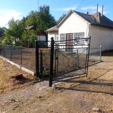 Продам Будинок Затишний .В Задністрянську ..