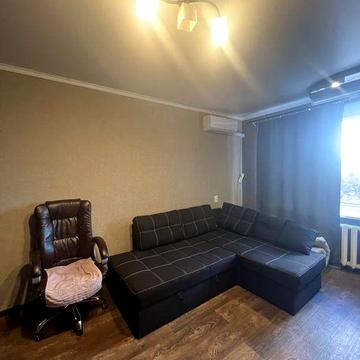 Здаю 1 к к Новозаводська з косметичним ремонтом