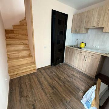 Здається будиночок