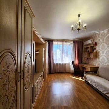 Продам 1-кімнатну квартиру біля моря