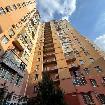 3 комнатная в Уютном на Грушевского/Слободка