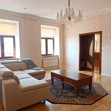 Довготривала оренда 3-ох кімнатної квартири, проспект Свободи.