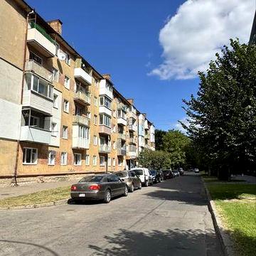 3 кімн квартира в районі Чайки