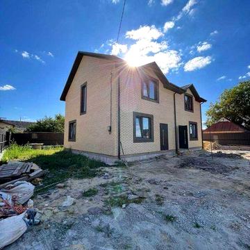 Продаж 2 поверхового дуплексу у Вінницьких Хуторах