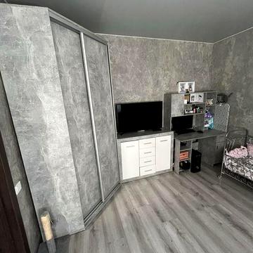 Продам 1-кімнатну квартиру з ремонтом