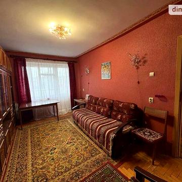 Продаж 2к Квартира Купчинського Романа вулиця