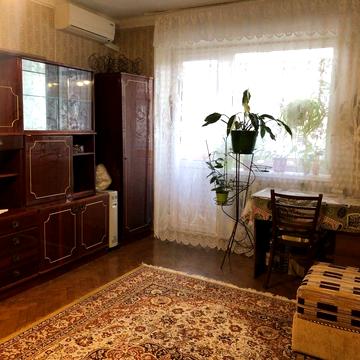 Лесі Українки просп. (Гагаріна), 12
