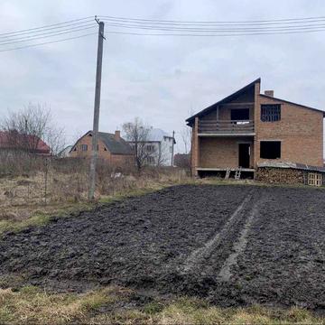 Незавершений житловий будинок м. РУДКИ