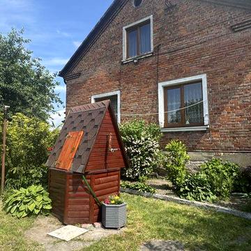 Будинок неподалік міста Шептицький