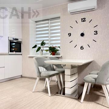 Польова вул., 12