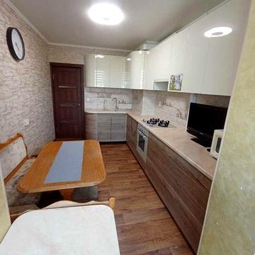 Здам 2 кімнатну на проспекті  В. Великого