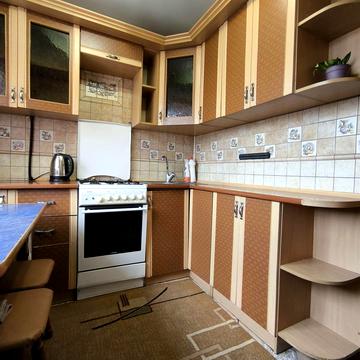 Грабовського вул., 7