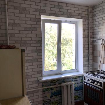 Єреванська вул., 8