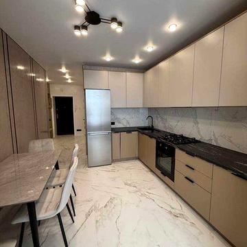 Ексклюзивна 2-кімнатна квартира з дизайнерським ремонтом на Виставці!