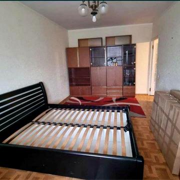 Перемоги просп., 54б