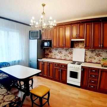 Європейського Союзу просп. 19-А, простора 2-х кімн. 75.м