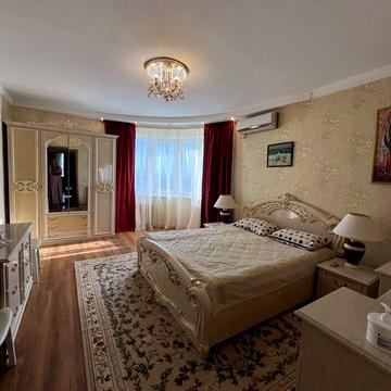 Сдам 2 х к шикарную дорогую Вузовский / Тополева