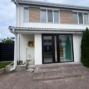 Таунхаус 90м2 з ремонтом, ділянка 3 сотки, газ! З документами!