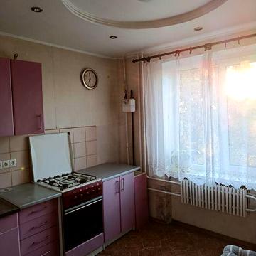 Сдам просторную однокомнатную квартиру возле рынка ХТЗ