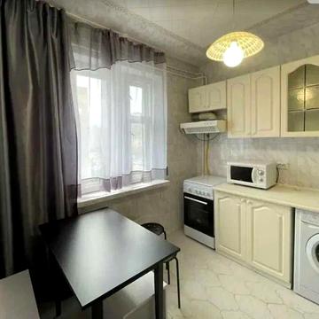 Петра Григоренка просп., 7-В