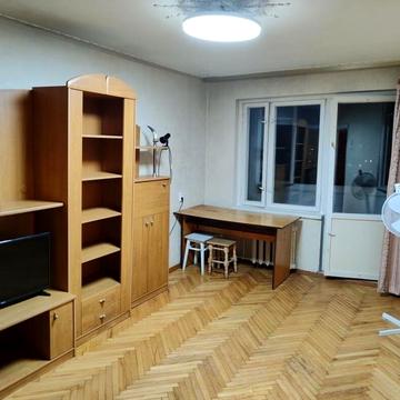 Андрія Малишка вул., 3