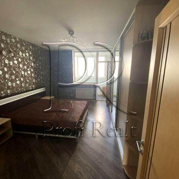 Продаж 3 кімн. квартири за адресою вул. Гмирі 6/Осокорки/Позняки