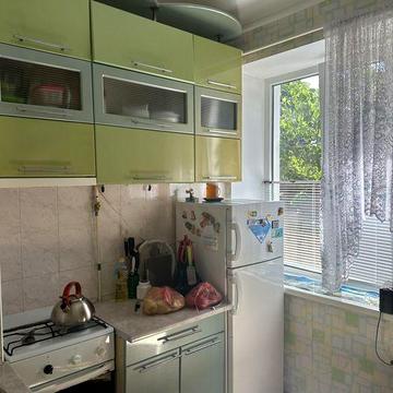 Продам 2 комнатную квартиру 1 этаж