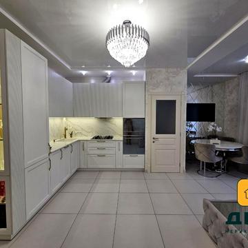 Андрія Гулого-Гуленка вул. (Віце-адмірала Азарова), 6