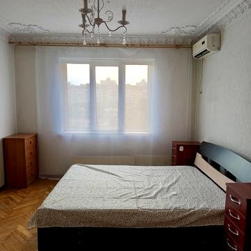 Червоної Калини просп. (Володимира Маяковського), 7-А