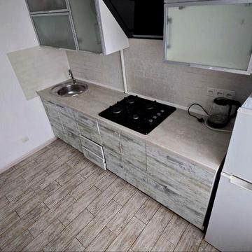 Олександра Поля просп. (Кірова), 6