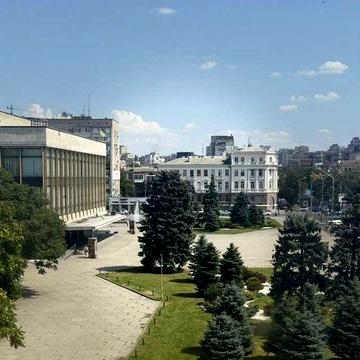 Продажа 2-ком.квартиры,Центр,Яворницкого 72