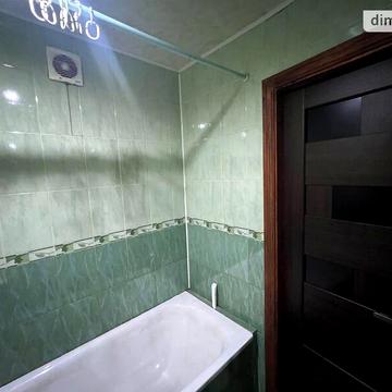 Продаж 1к Квартира Степана Бандери вулиця
