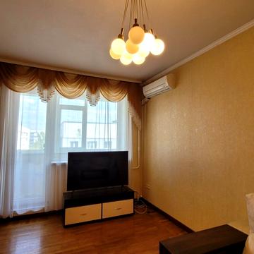 Гвардійців-Широнінців вул., 49б