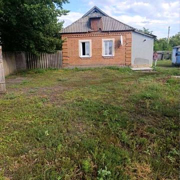 Будинок в селі Попівка
